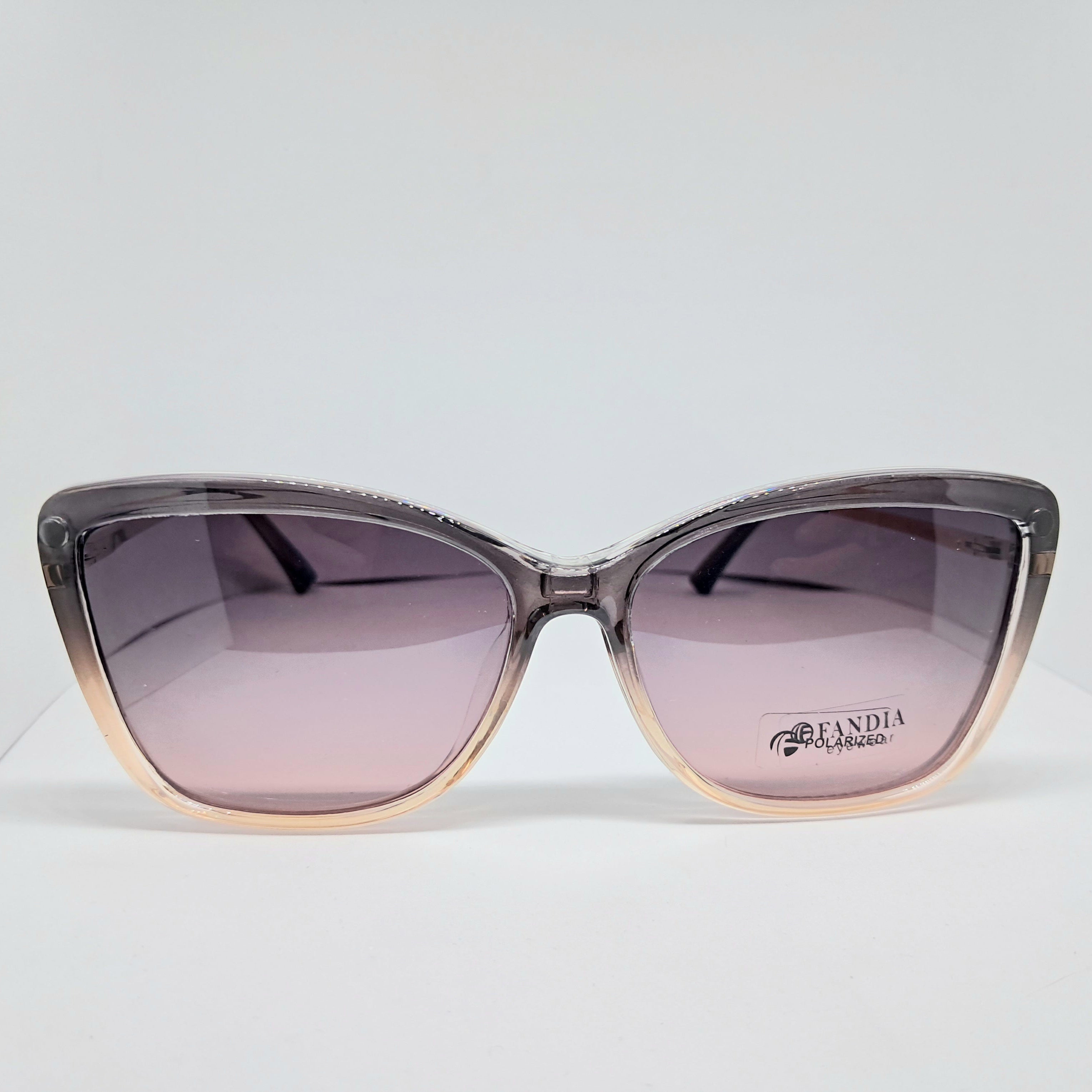 Clip-ons Cat-eye transparentes