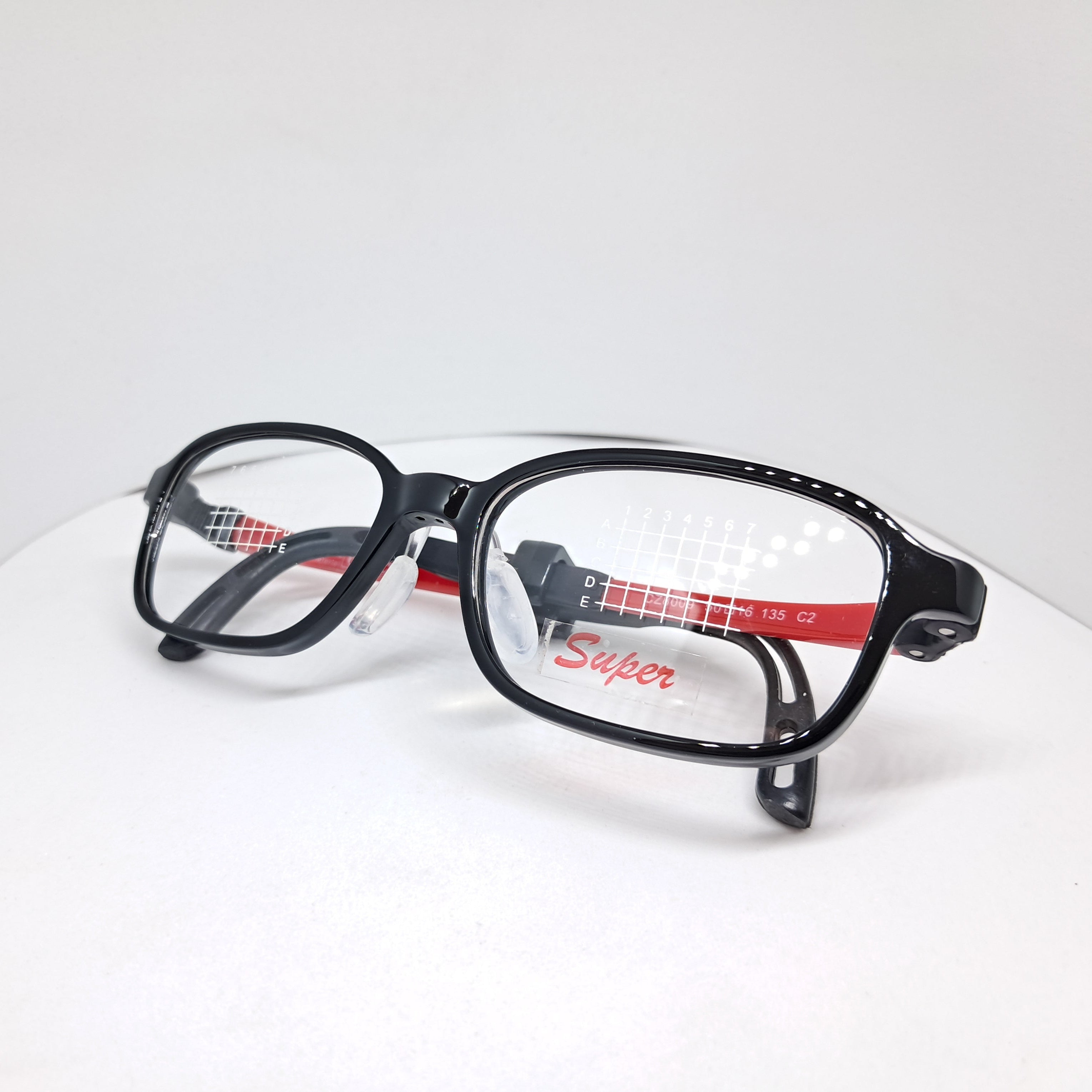 Red rectangle kids negro