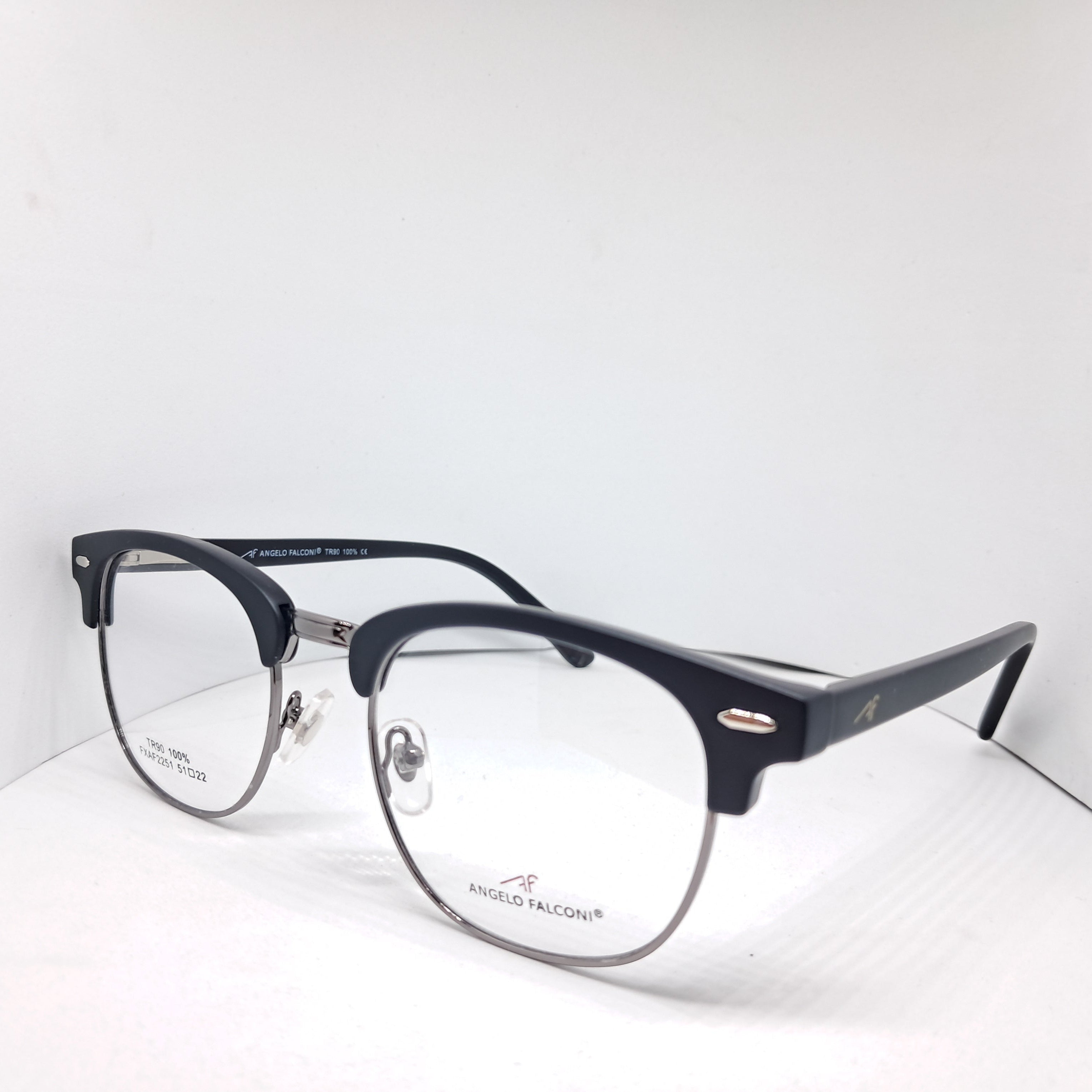 Angelo Falconi club-master black