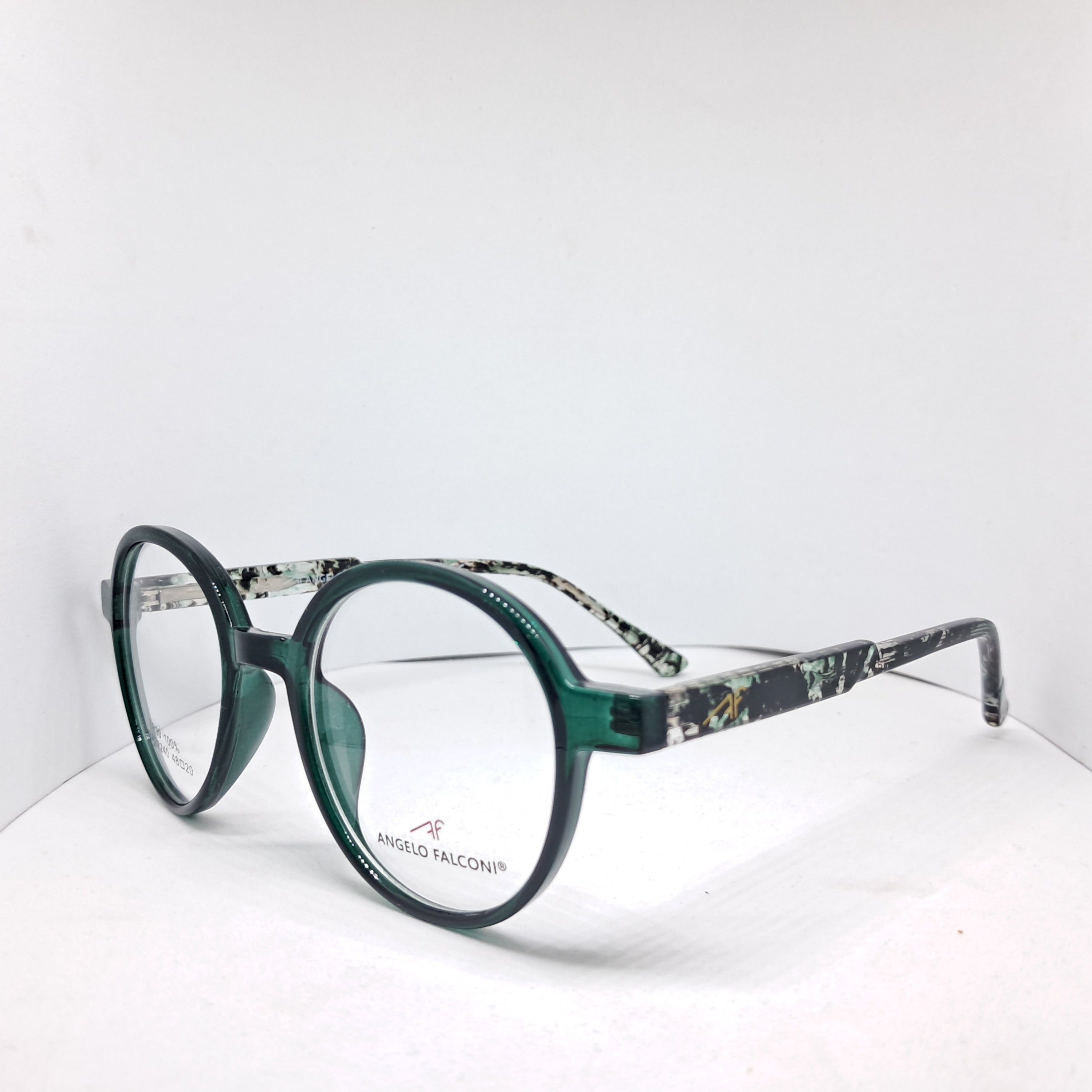 Angelo Falconi round green