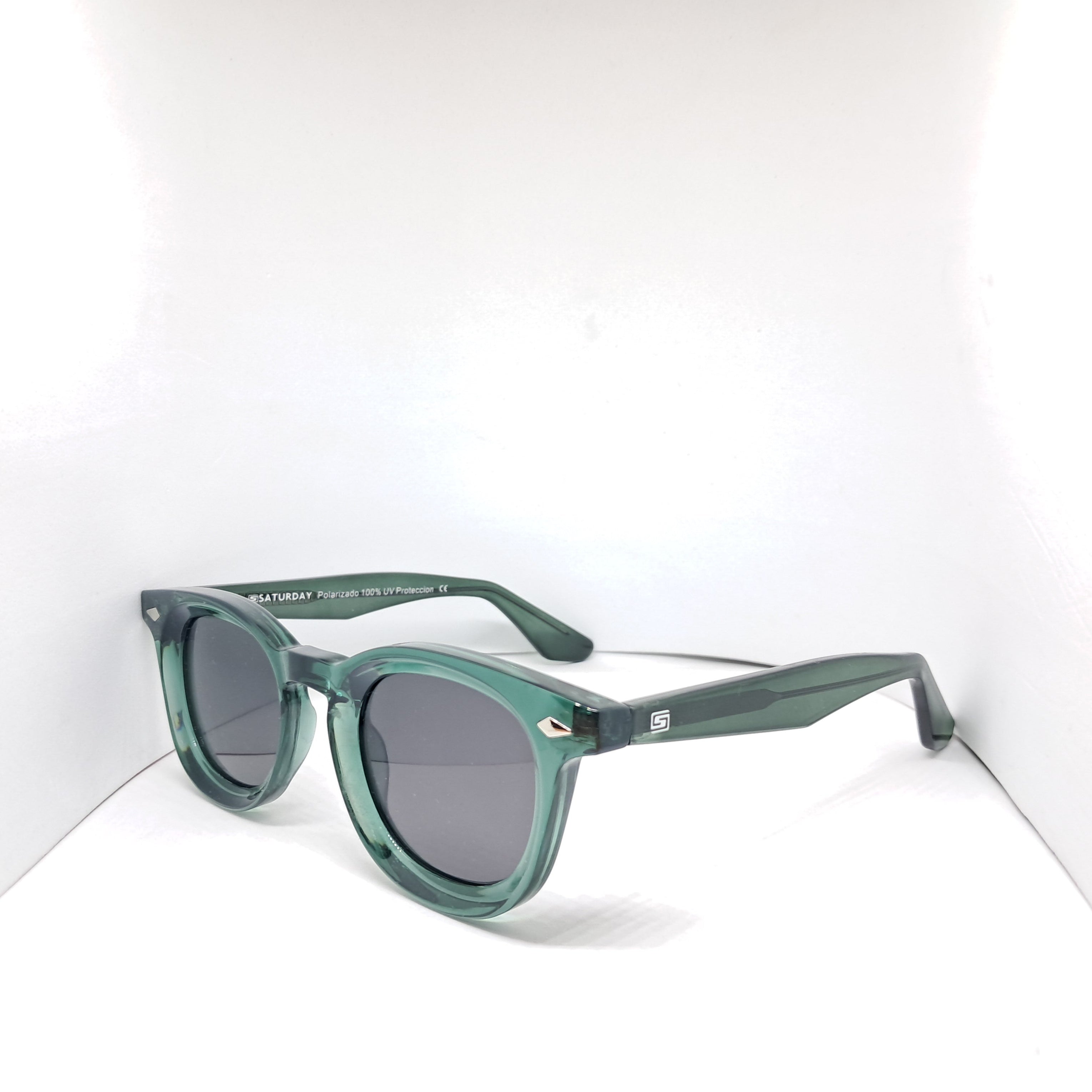 Hard-sun master emerald