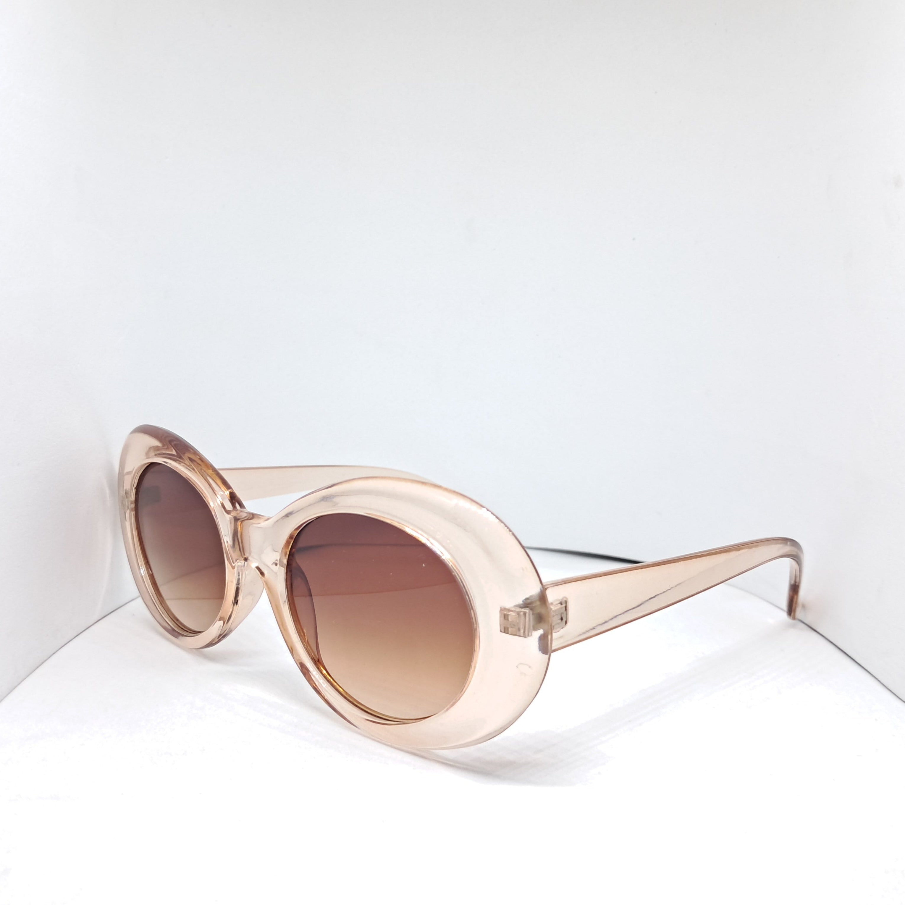 Oval peach