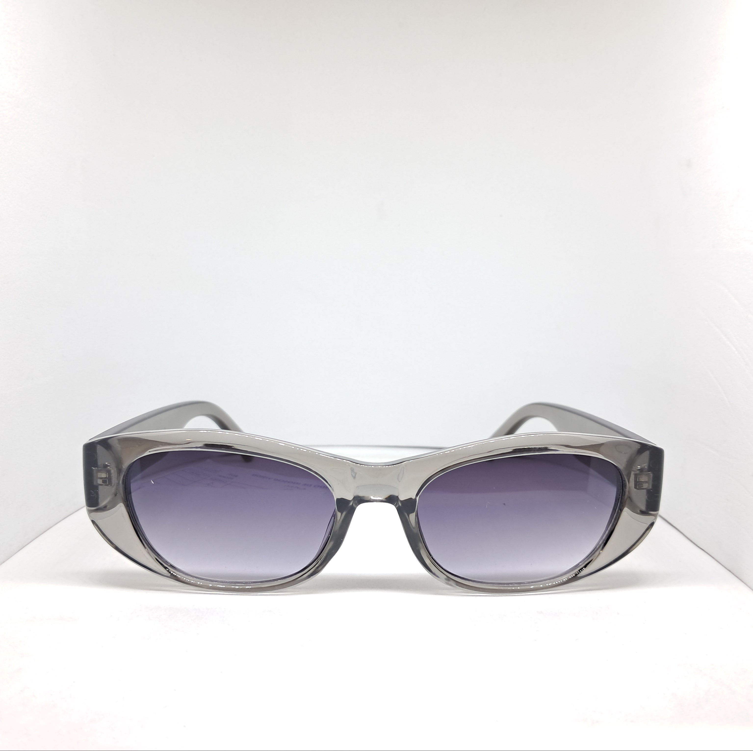 Oval transparent gray