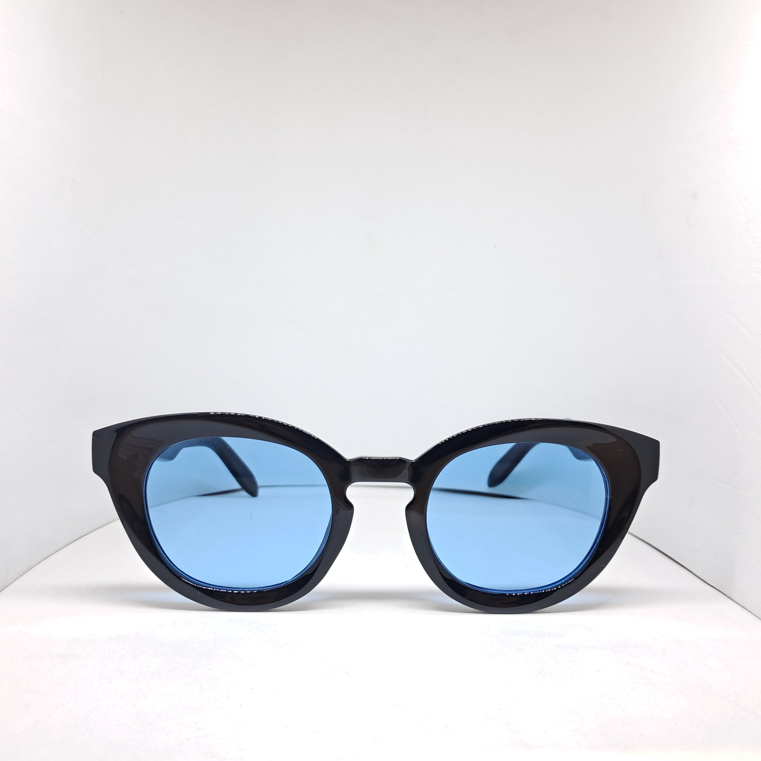 Gothic blue