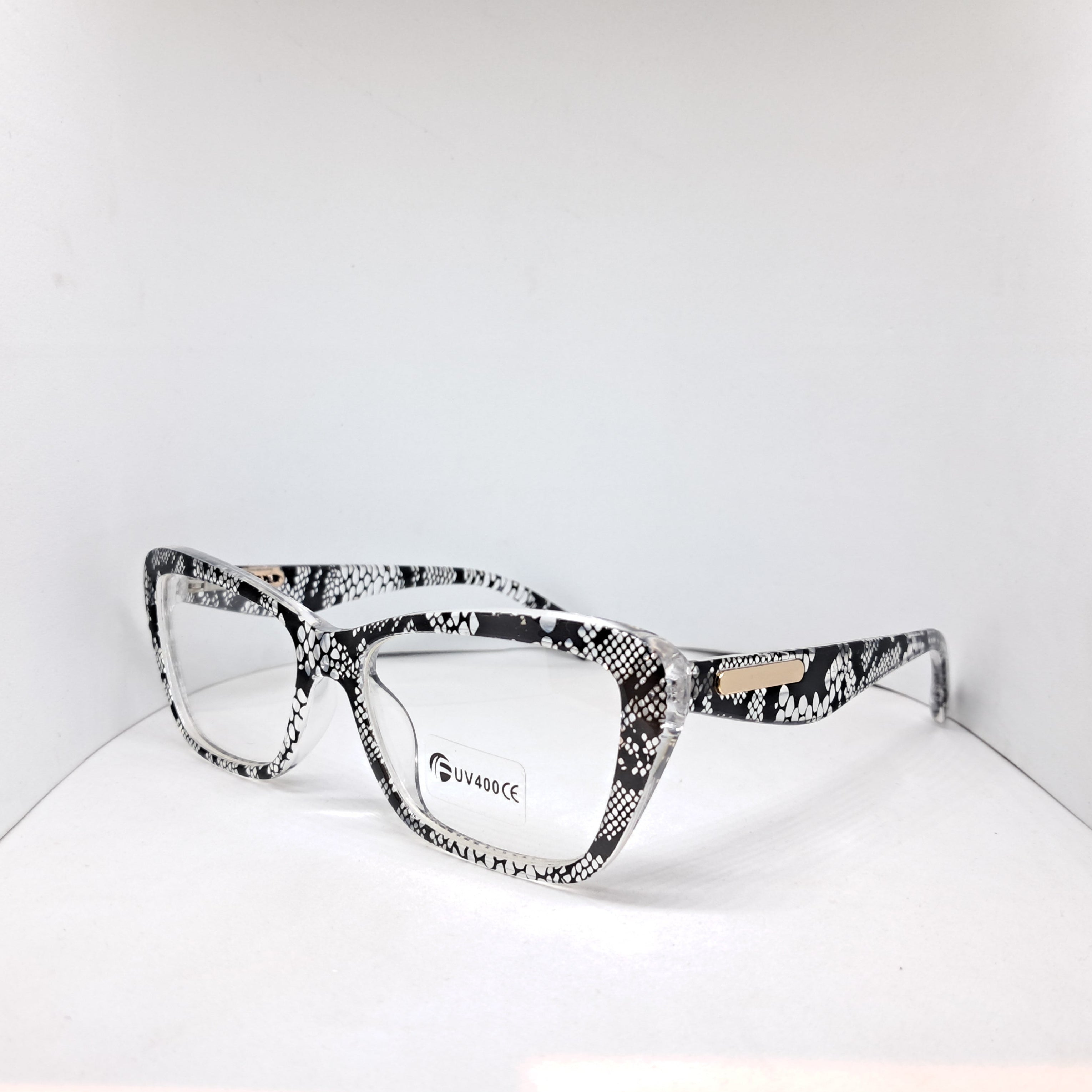 Transparent cat-eye black net