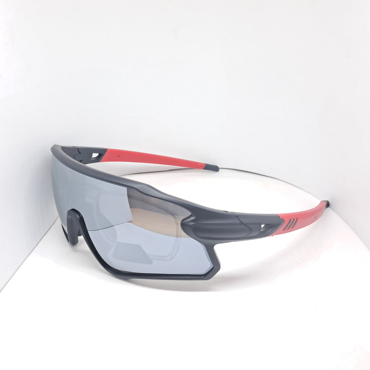 "High Speed" black/red óptico