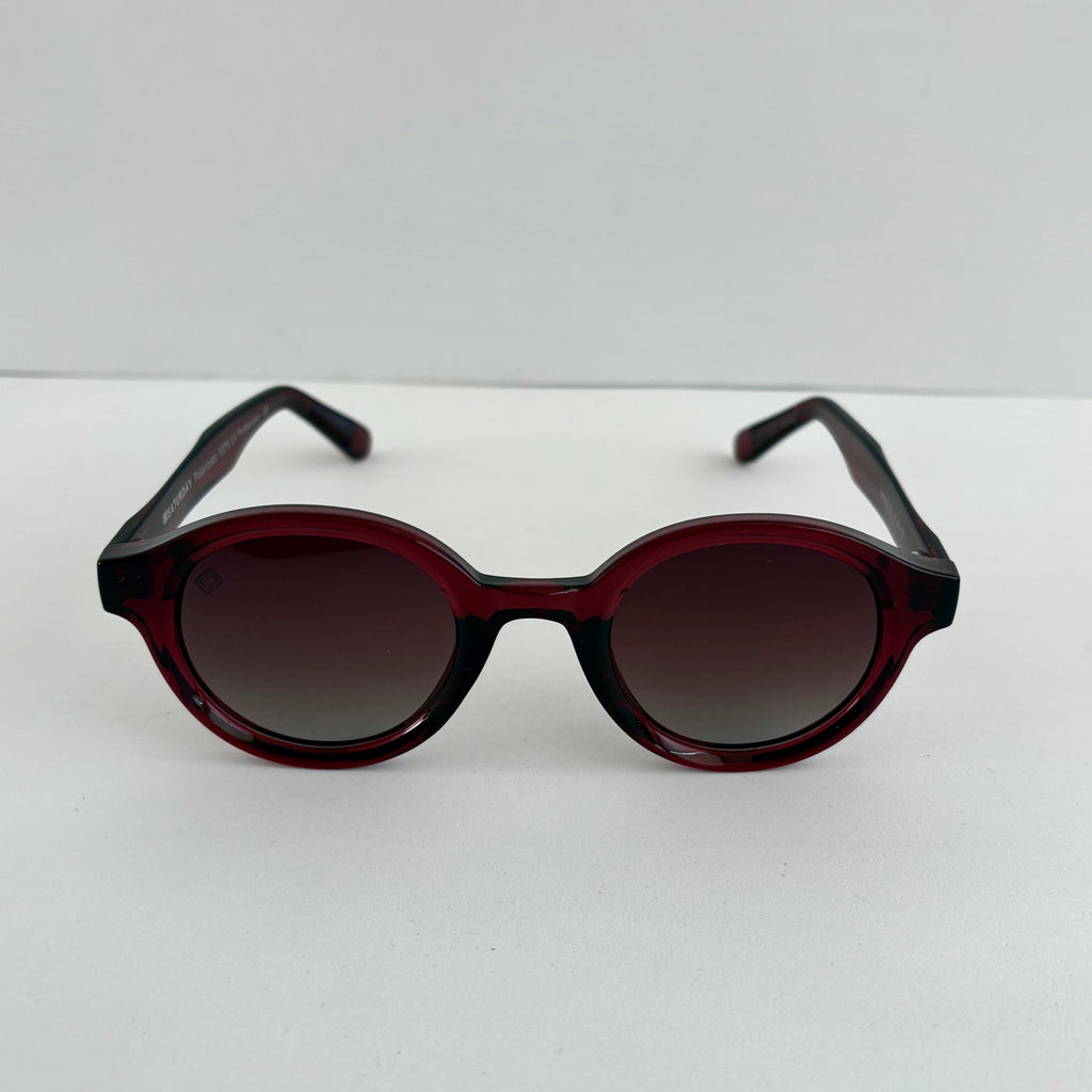 Round-sun transparent red